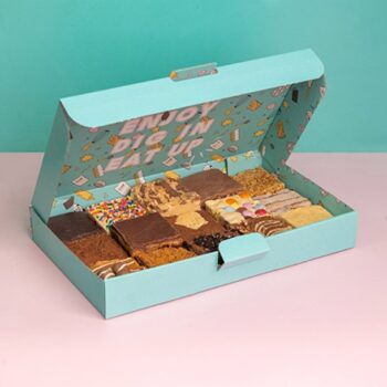 Ridiculously Rich by Alana Super Mix Cake Gift Box (15 Pieces)
